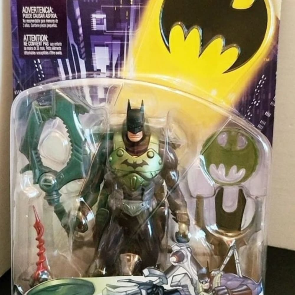 2003 Mattel Batman Tech Armor Batman Action Figure New Sealed Package